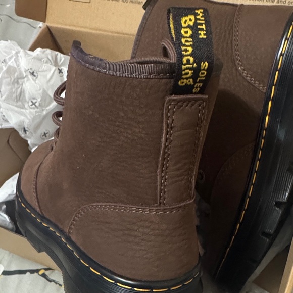 Dr. Martens Dark Brown women’s Boots - Picture 4 of 8